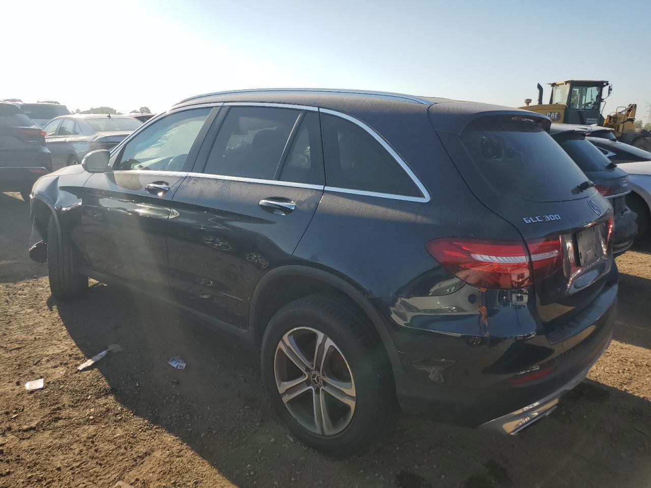 2019 Mercedes-Benz Glc 300 4Matic - Фото 2
