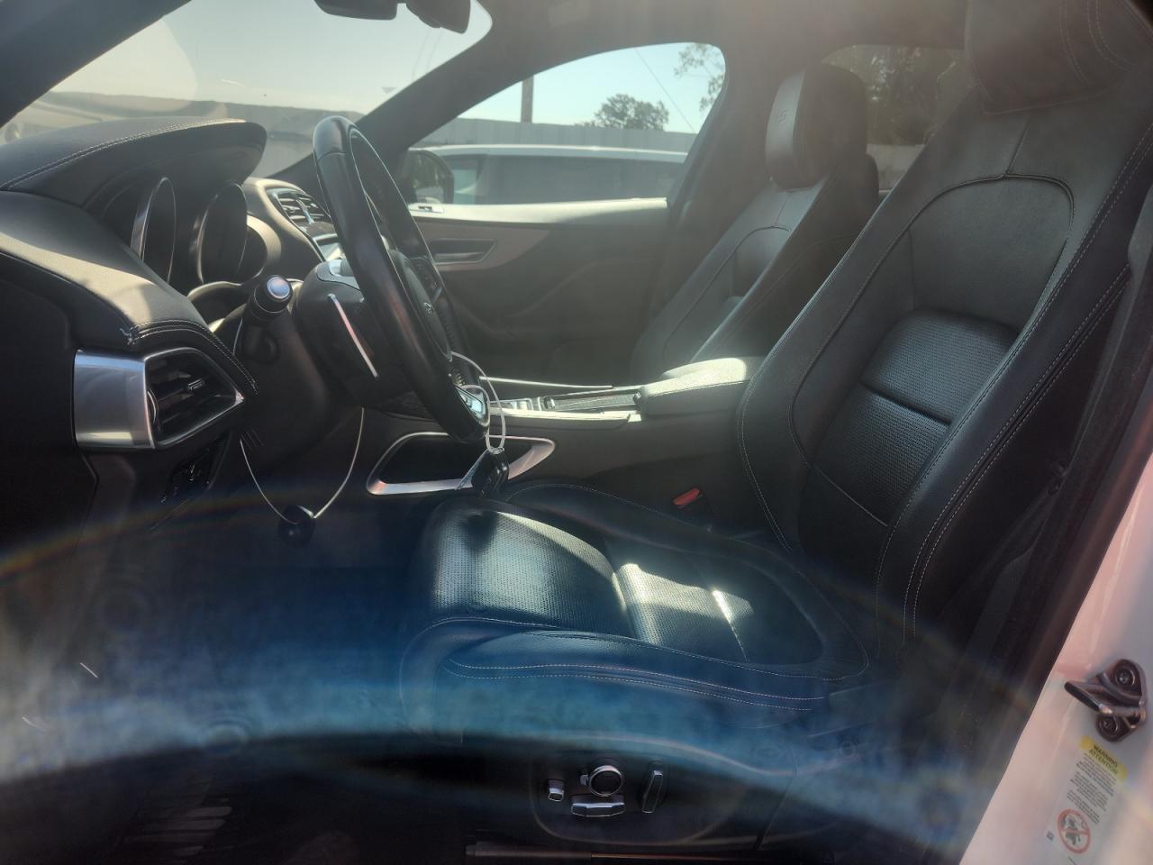 2020 Jaguar F-Pace S - Image 7