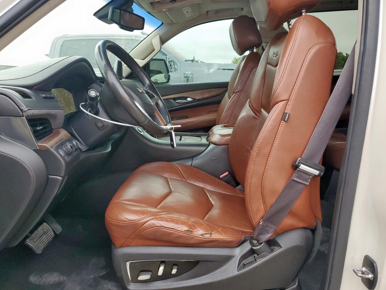 2015 Cadillac Escalade Esv Premium - Image 7