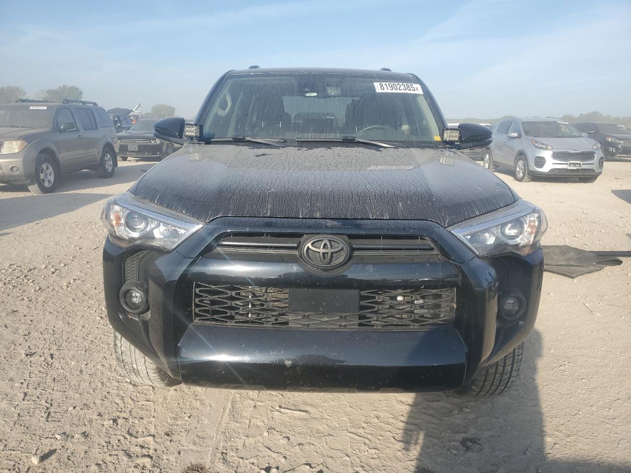 2021 Toyota 4Runner Sr5/Sr5 Premium - Image 5