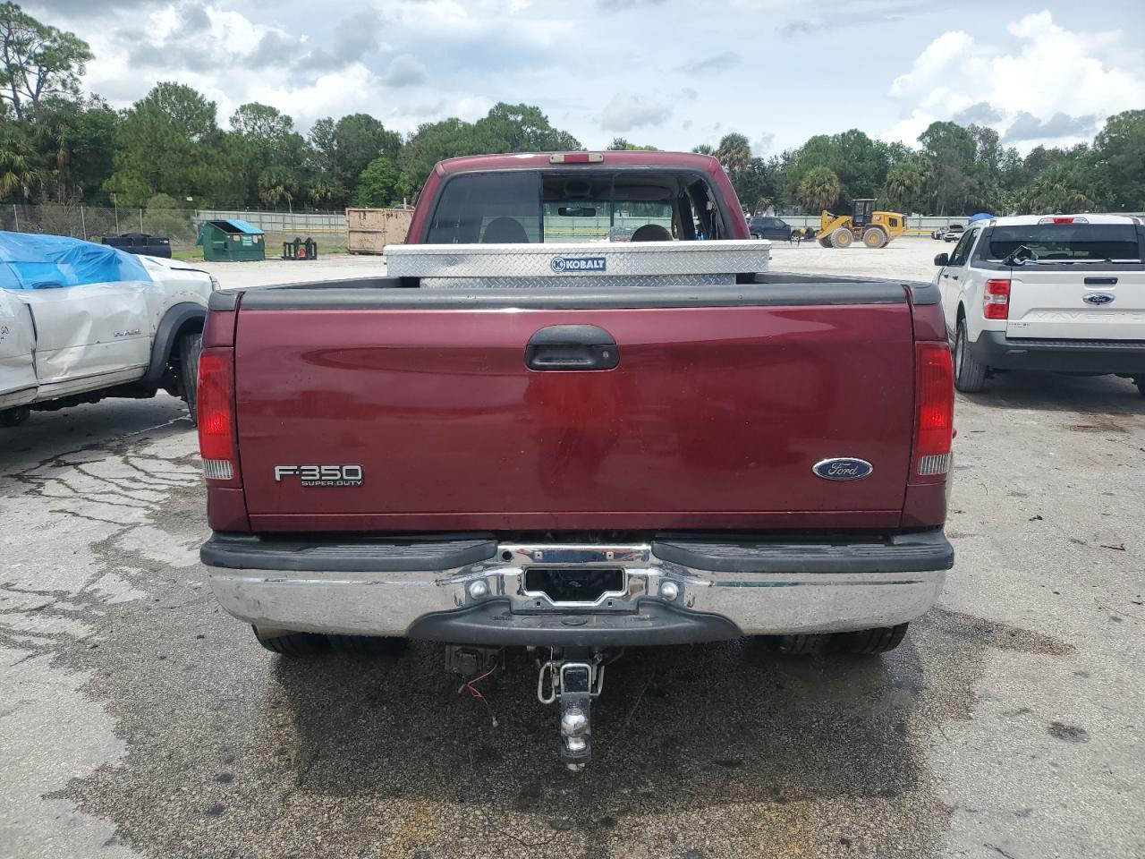 2000 Ford F350 Super Duty - Image 6