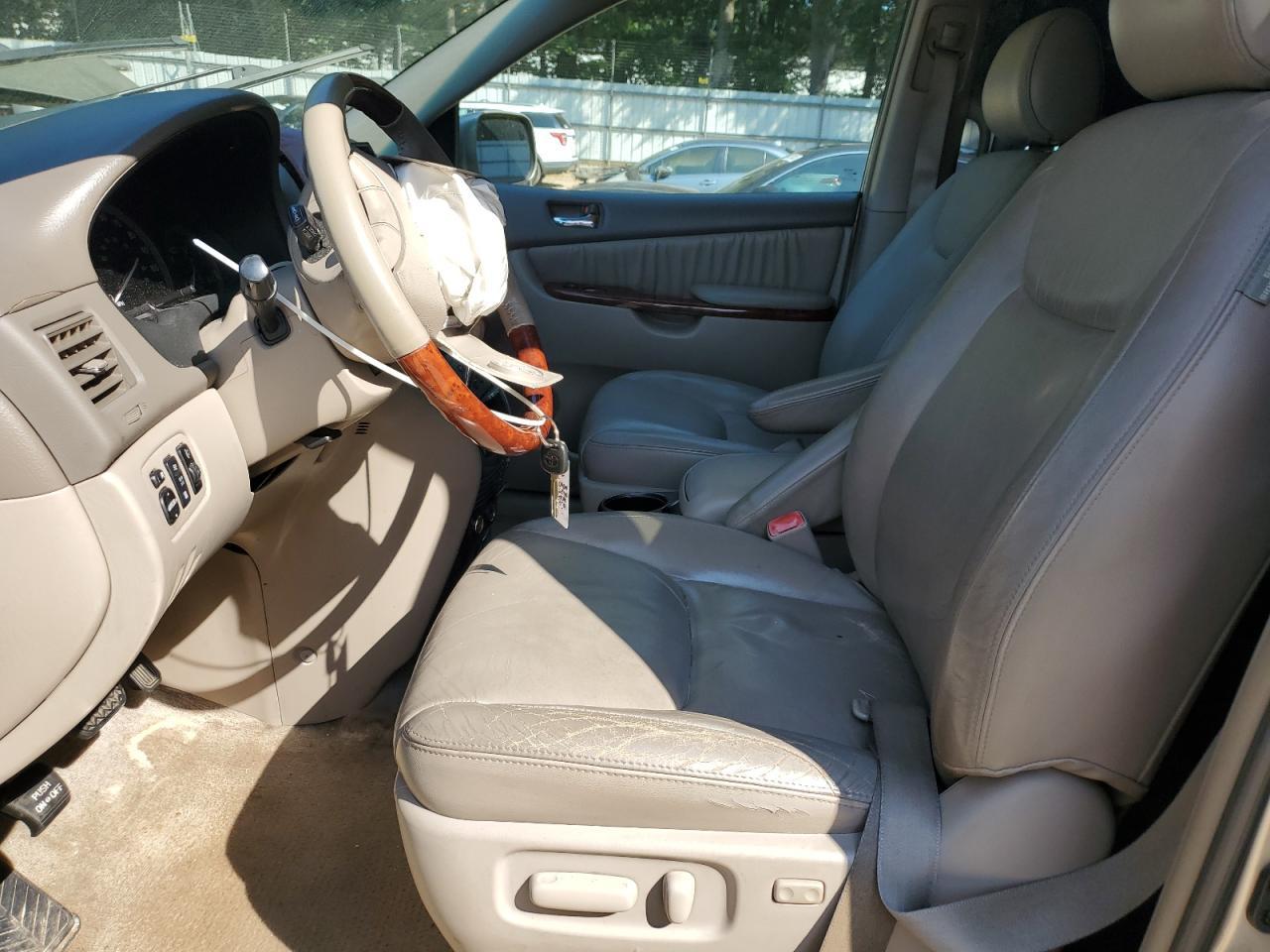 2005 Toyota Sienna Xle - Фото 7