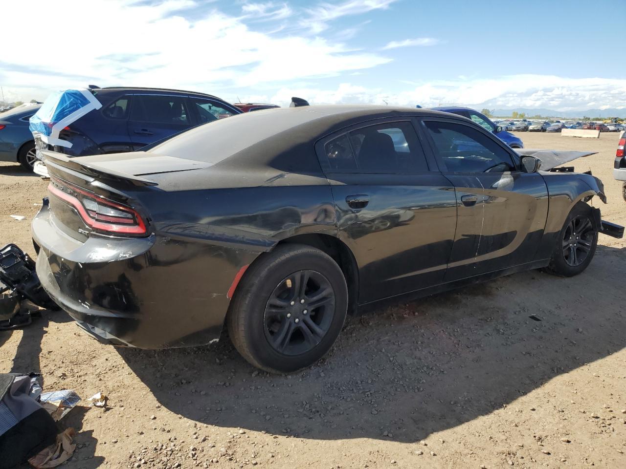 2016 Dodge Charger Sxt - Image 3
