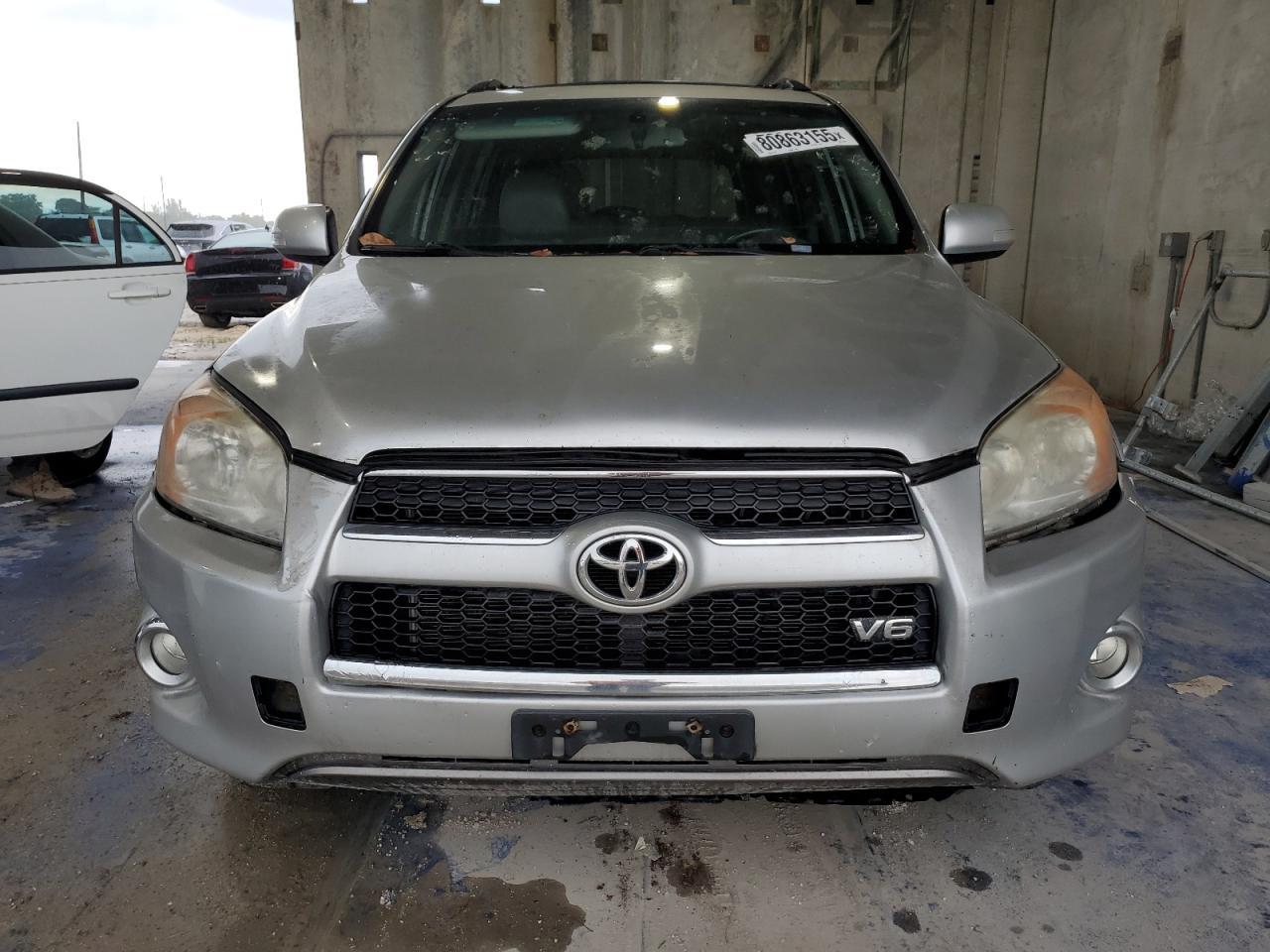 2012 Toyota Rav4 Limited - Image 5