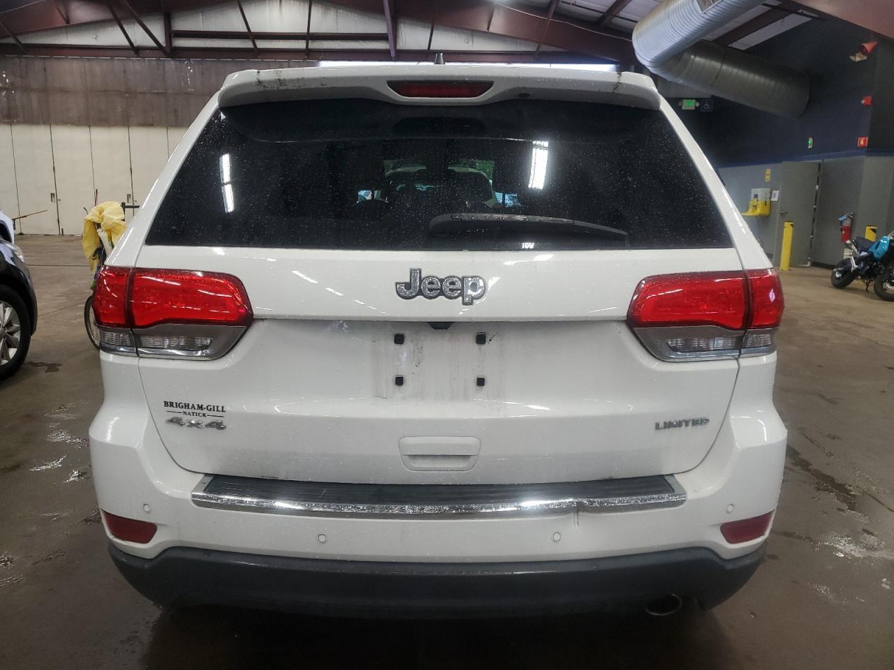 2018 Jeep Grand Cherokee Limited - Image 6