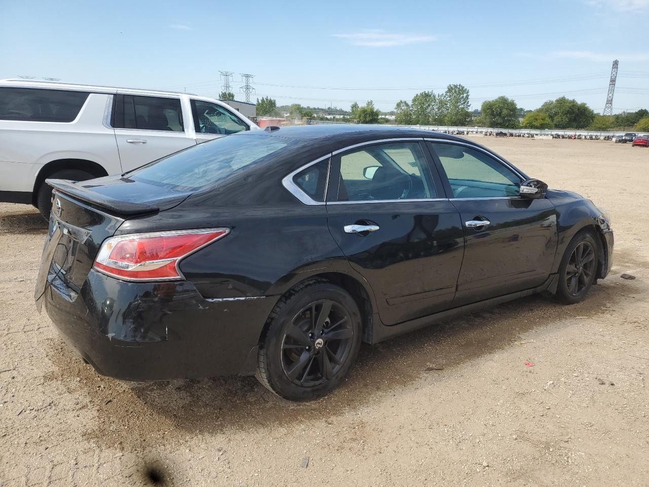 2015 Nissan Altima 2.5 - Image 3