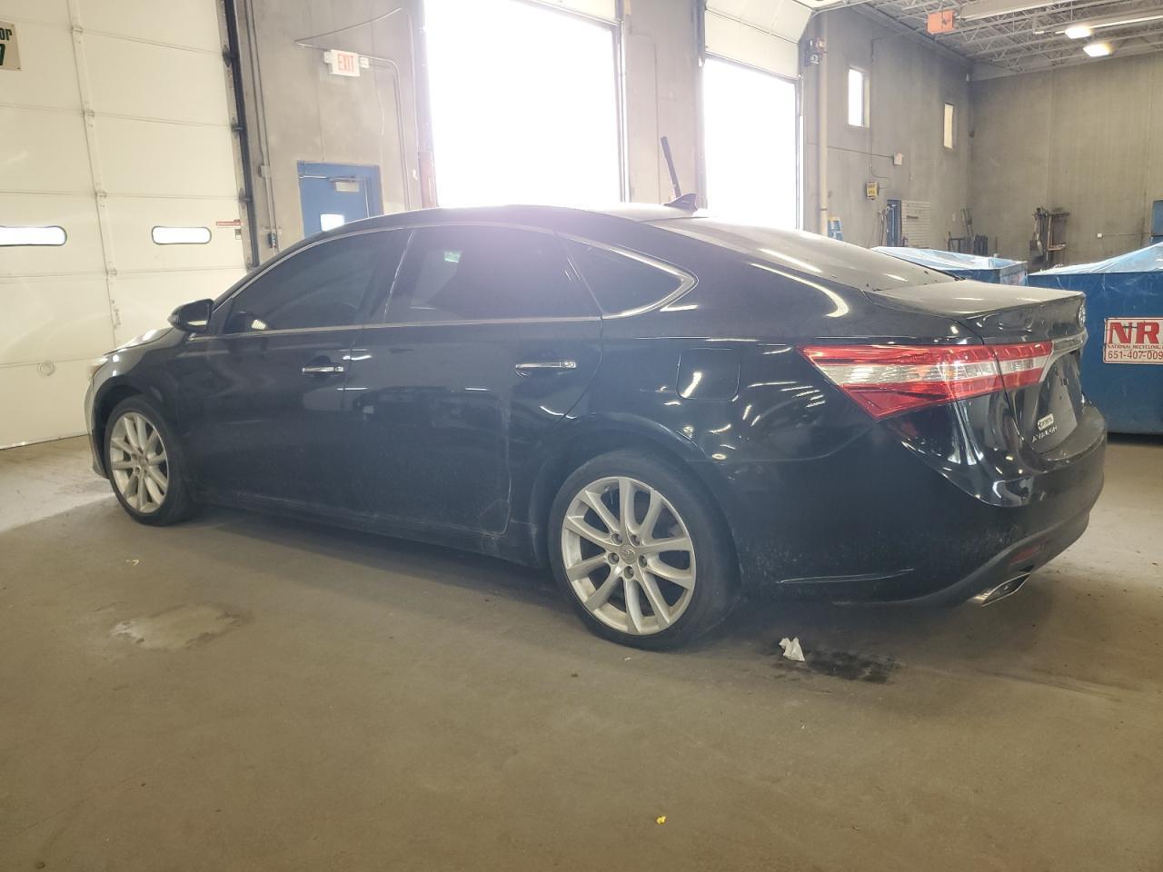 2013 Toyota Avalon Base - Фото 2