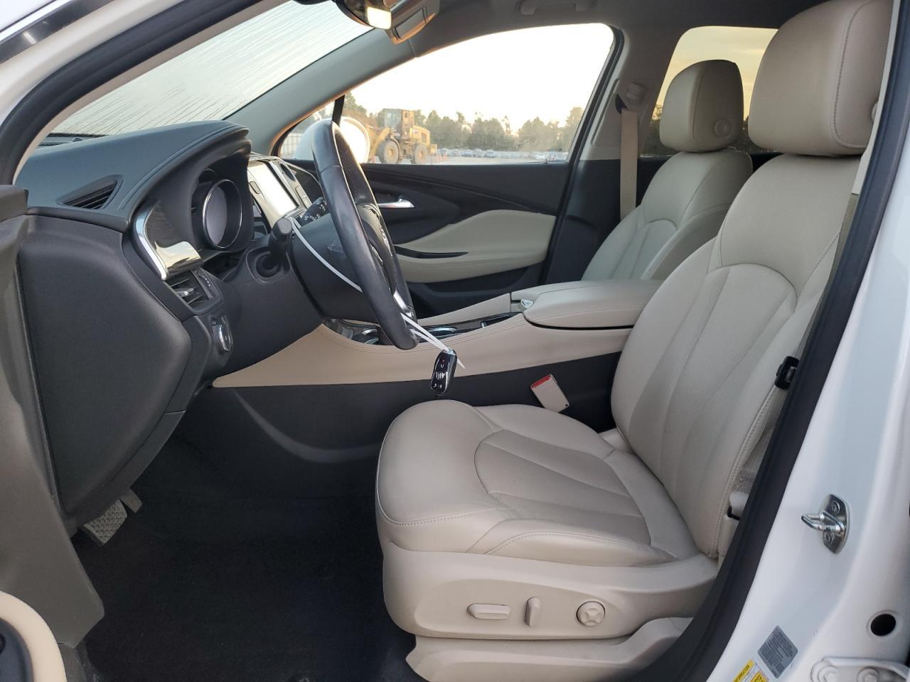 2019 Buick Envision Essence - Image 7