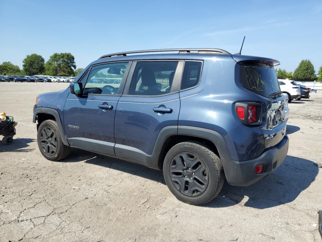2021 Jeep Renegade Latitude - Фото 2