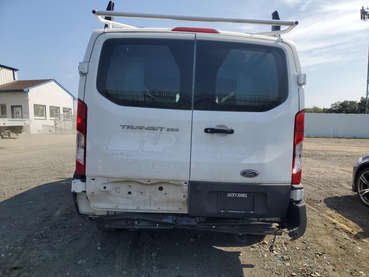 2024 Ford Transit T-250 - Фото 6