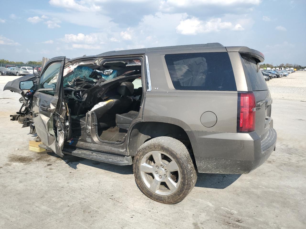 2016 Chevrolet Tahoe K1500 Lt - Фото 2