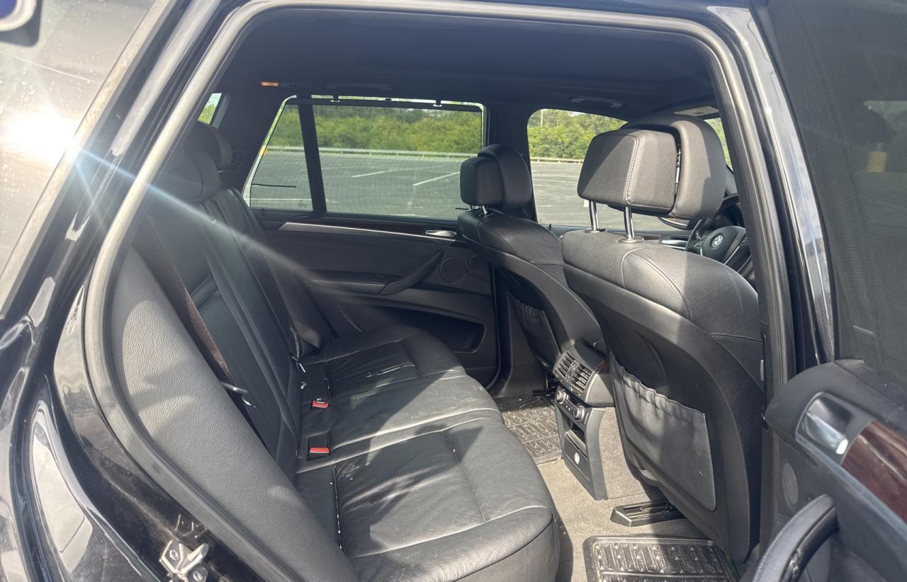 2011 BMW X5 xDrive50I - Фото 6