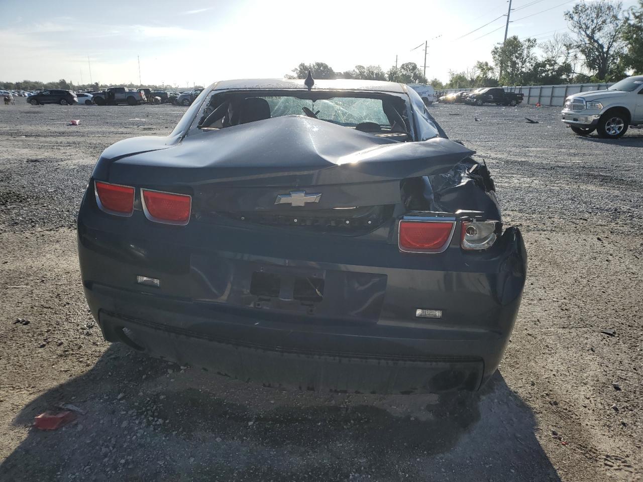 2011 Chevrolet Camaro Ls - Фото 6