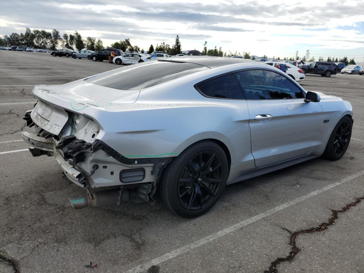 2017 Ford Mustang Gt - Image 3