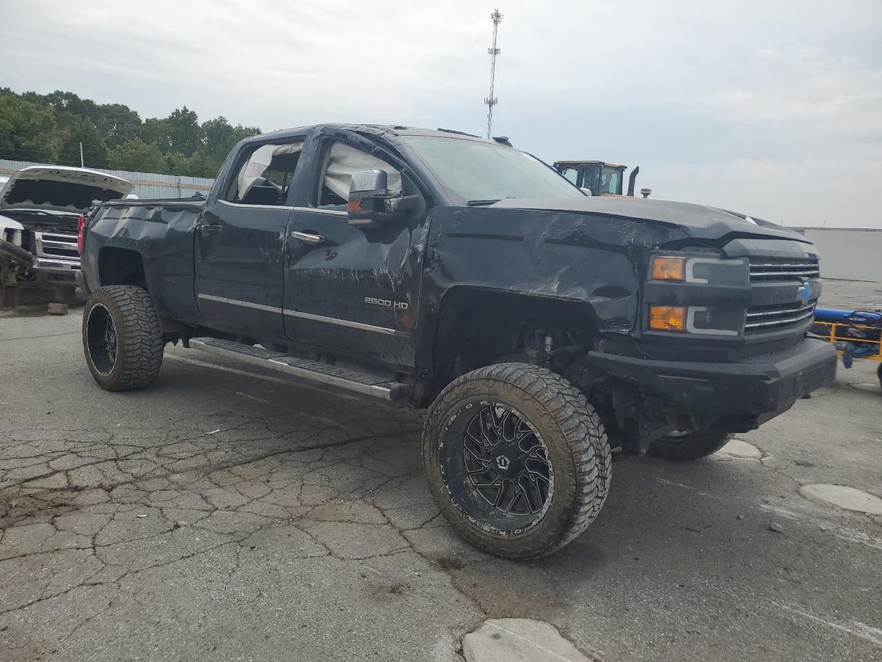 2019 Chevrolet Silverado K2500 Heavy Duty Ltz - Фото 4