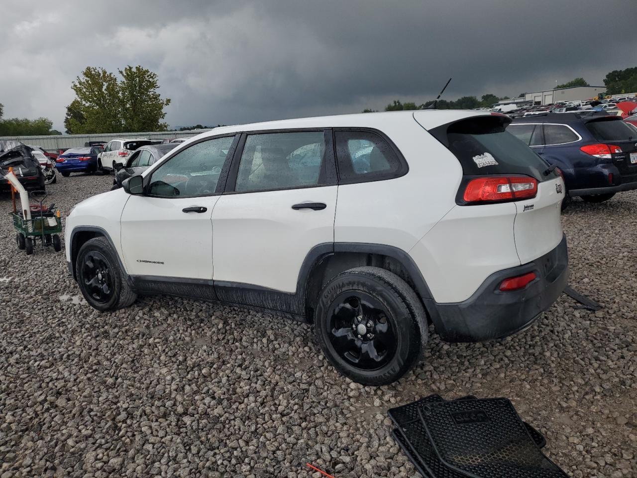 2015 Jeep Cherokee Sport - Фото 2
