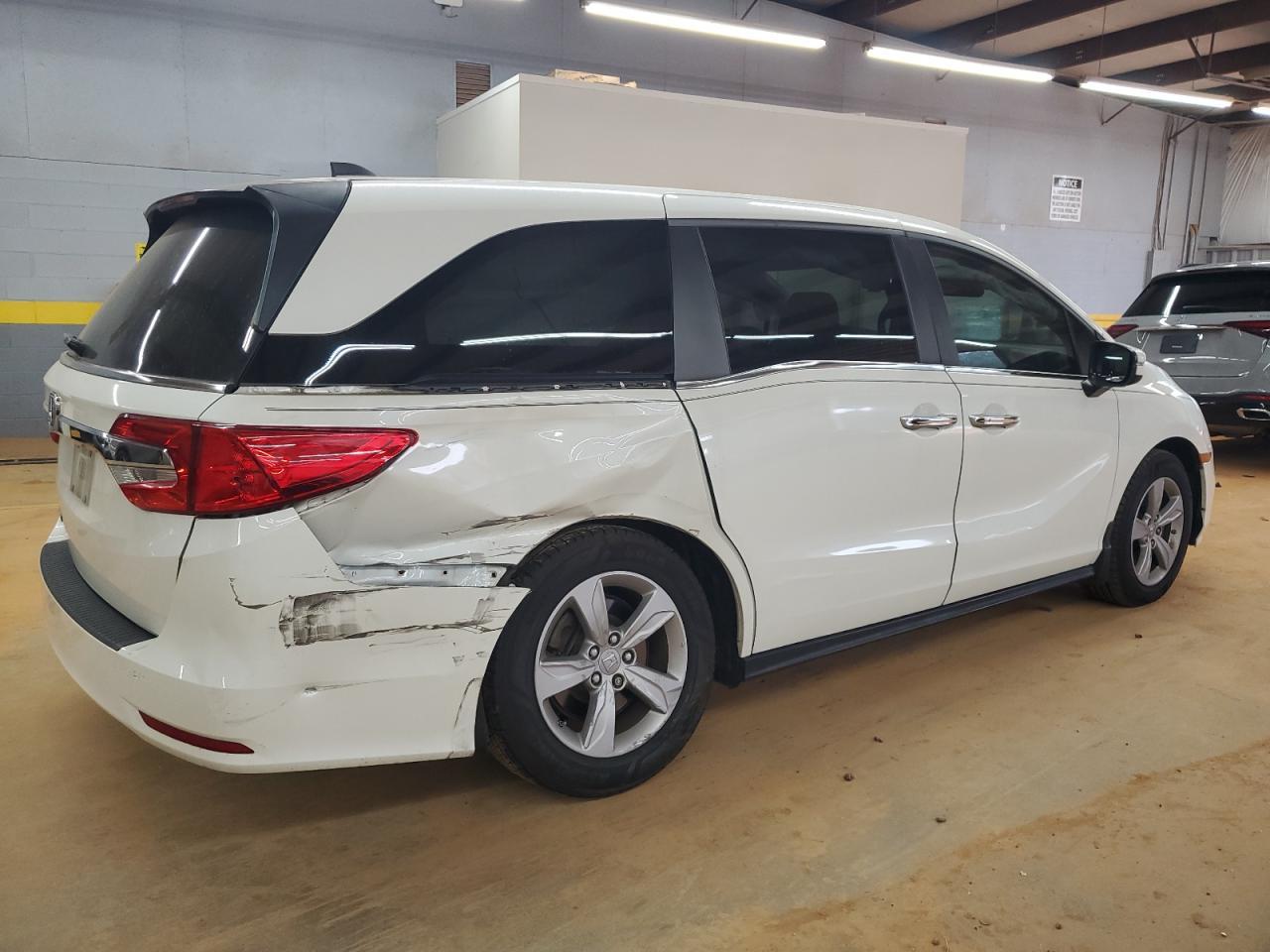 2019 Honda Odyssey Ex - Фото 3