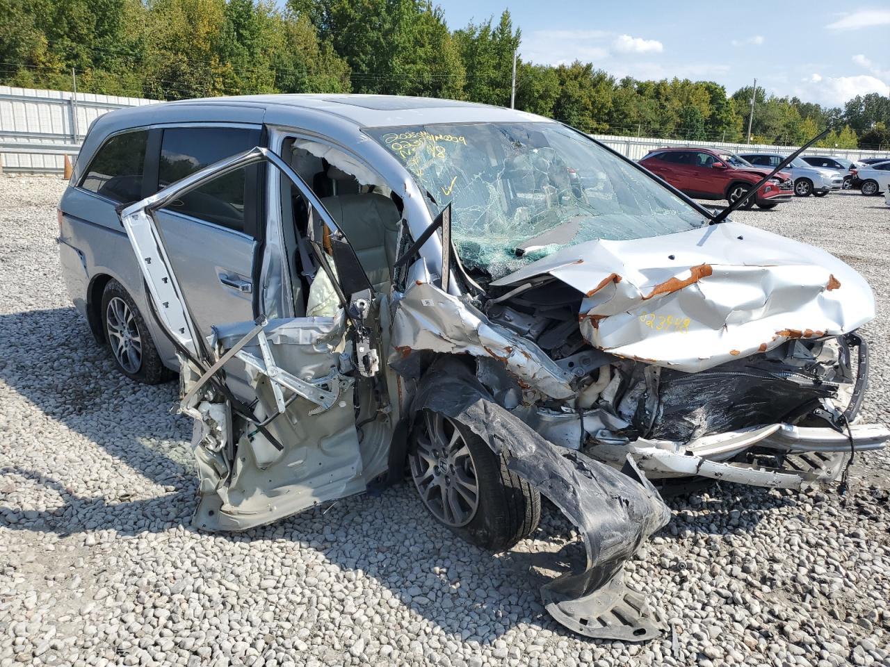 2013 Honda Odyssey Exl - Image 4