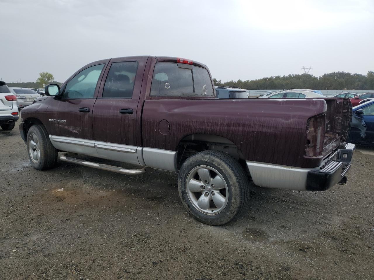 2004 Dodge Ram 1500 St - Фото 2