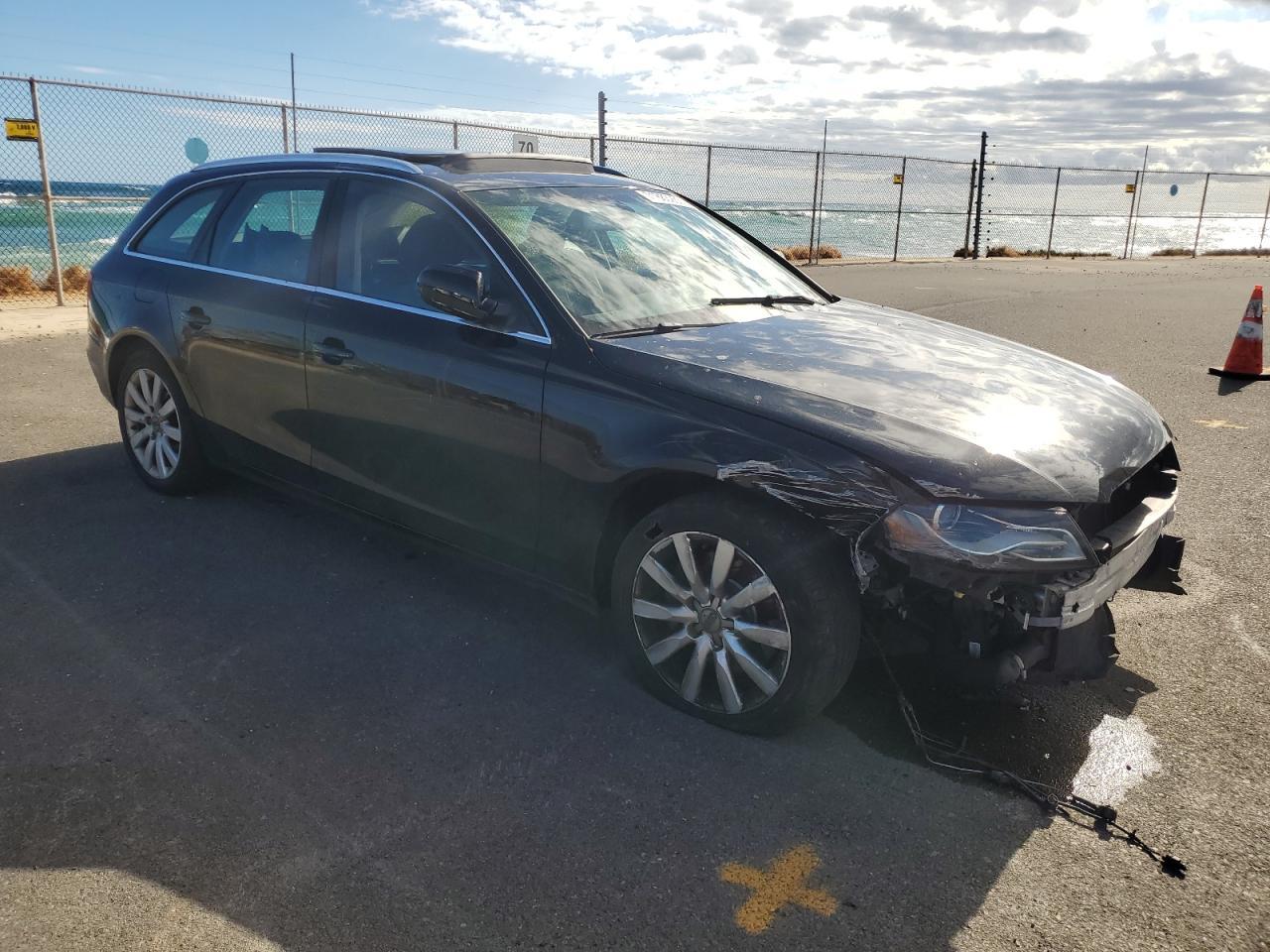 2010 Audi A4 Premium Plus - Image 4