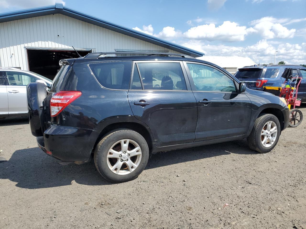 2012 Toyota Rav4 - Image 3
