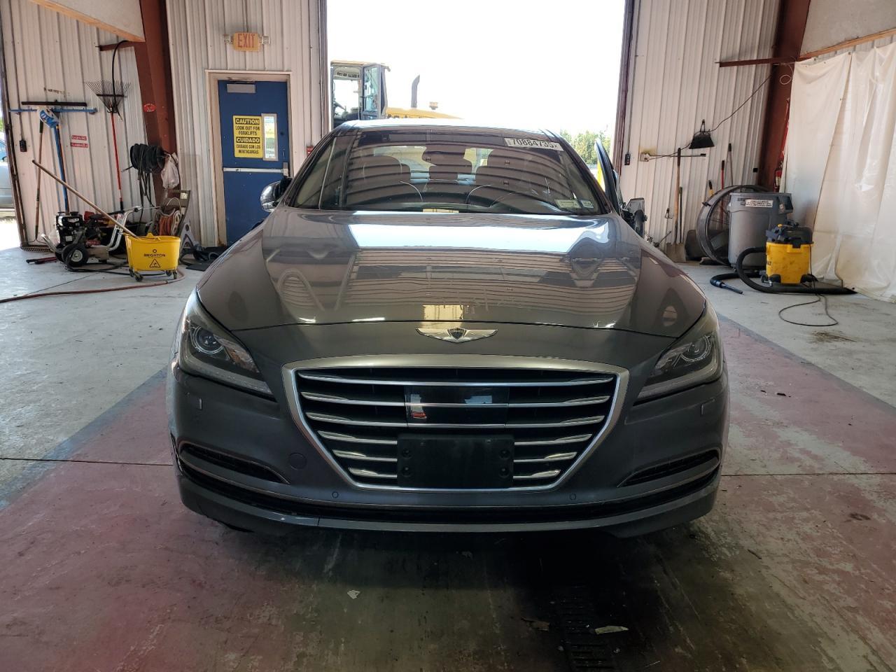 2015 Hyundai Genesis 3.8L - Фото 5