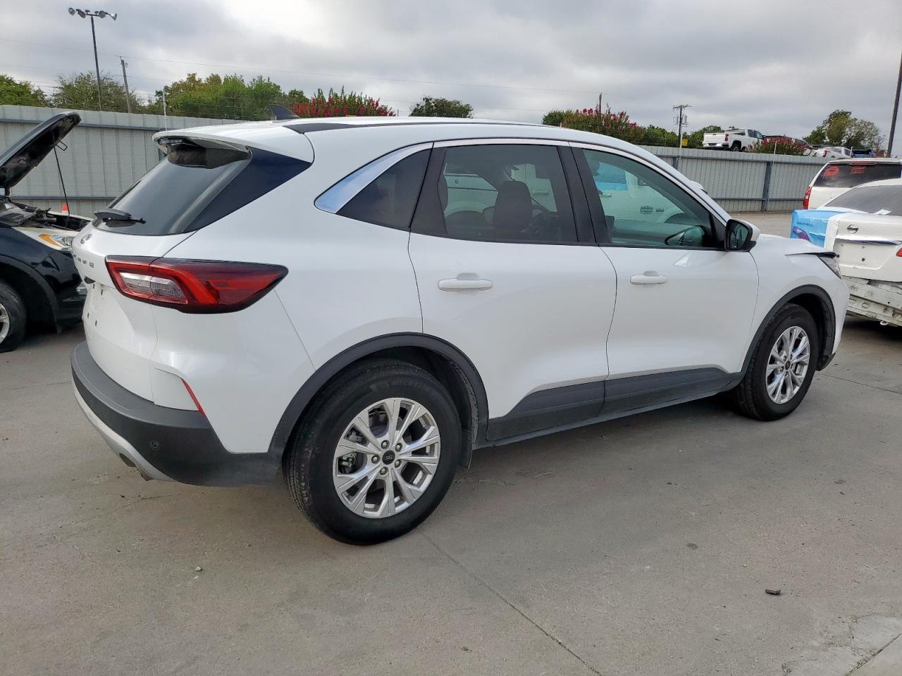 2024 Ford Escape Active - Фото 3