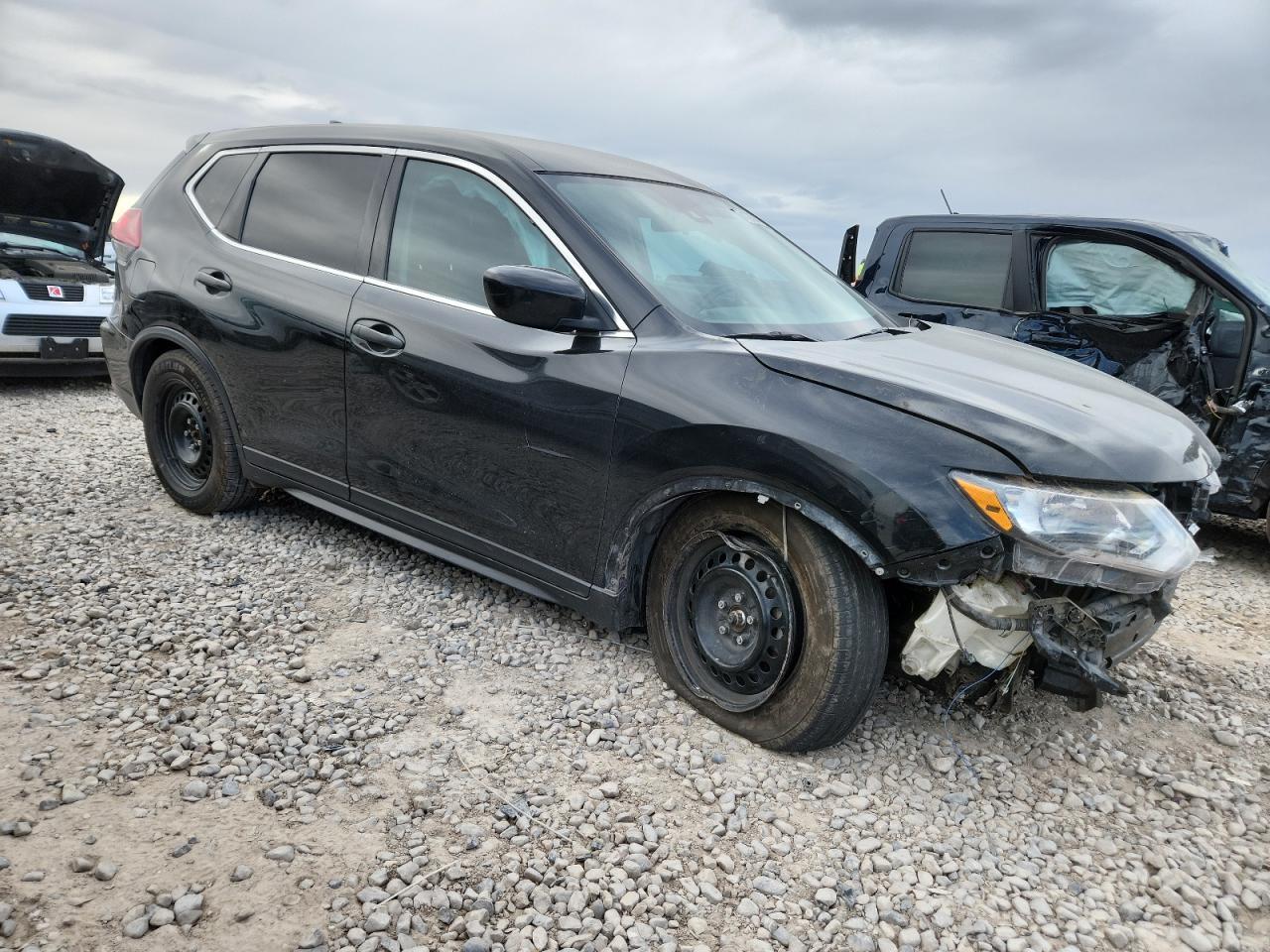 2020 Nissan Rogue S - Фото 4
