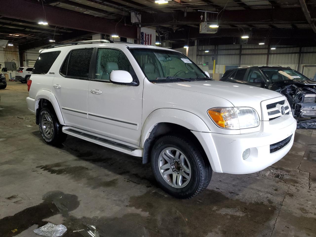 2006 Toyota Sequoia Limited - Image 4