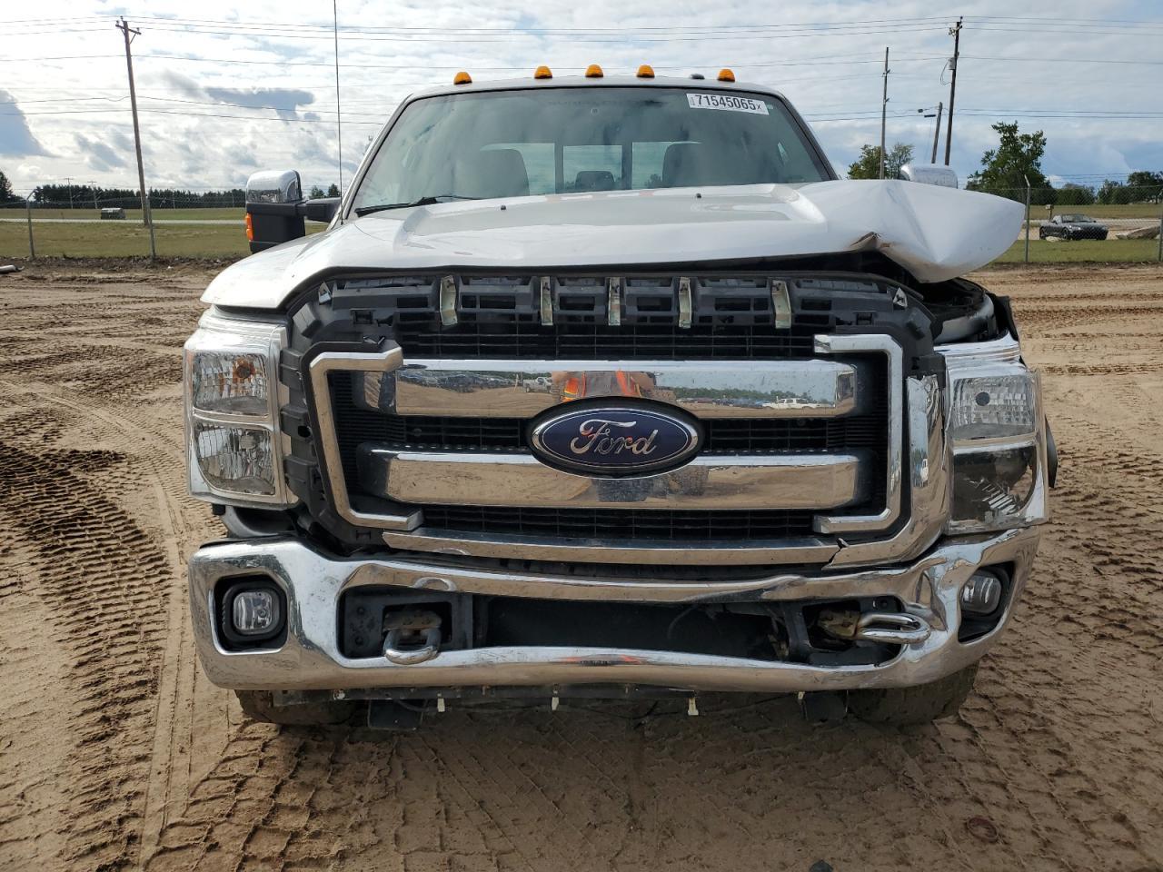2014 Ford F250 Super Duty - Фото 5