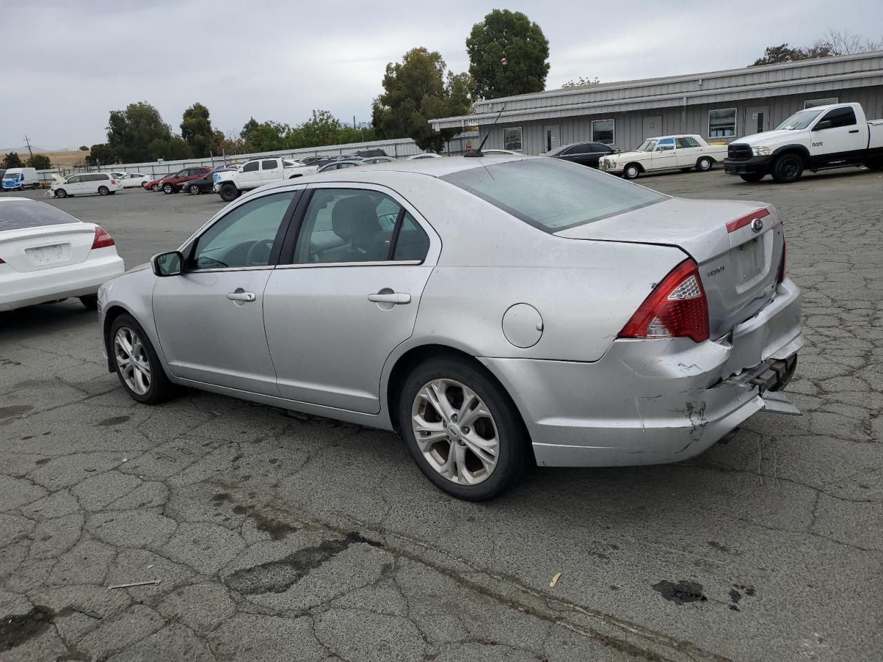 2012 Ford Fusion Se - Image 2
