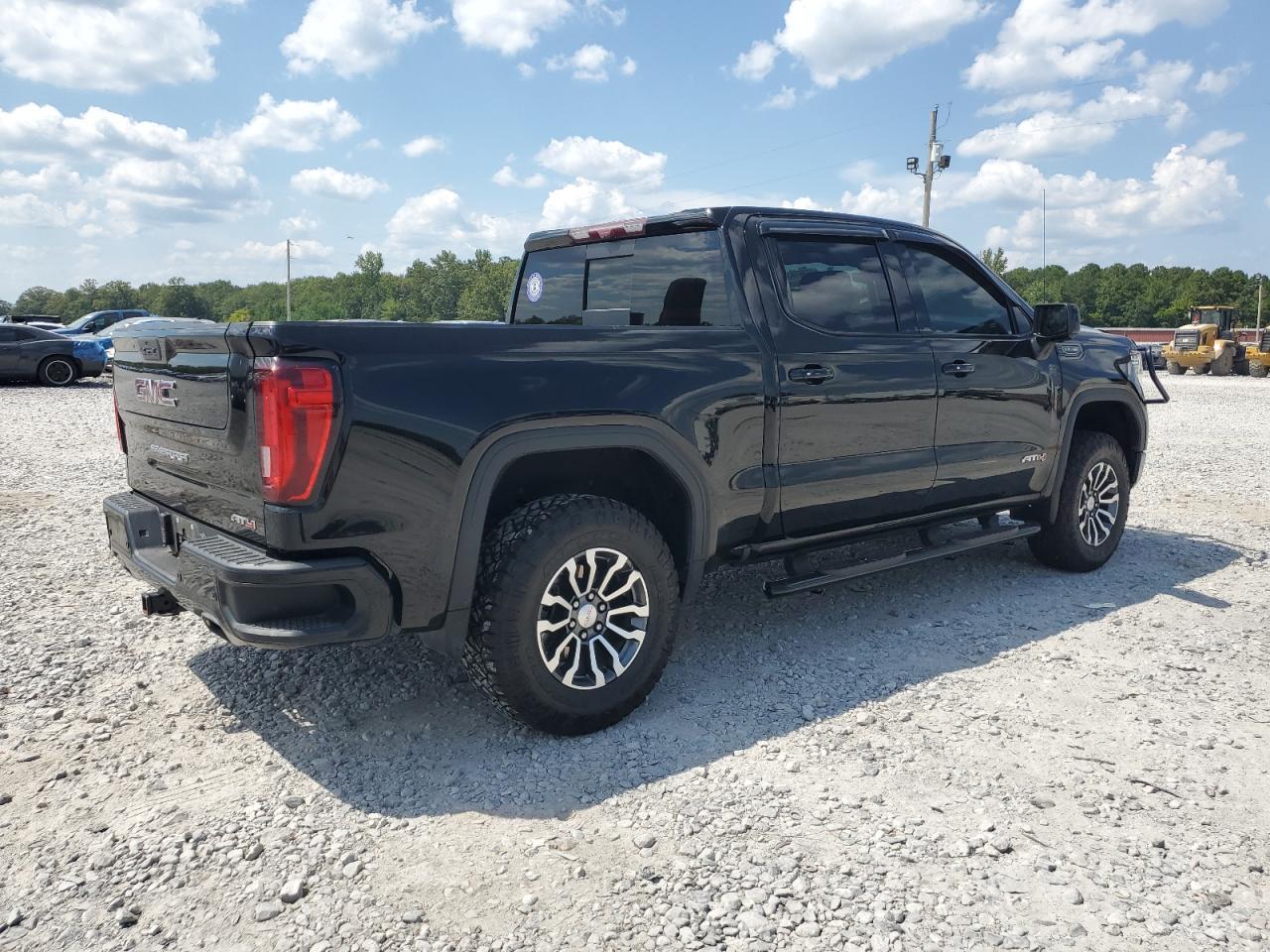 2021 GMC Sierra K1500 At4 - Image 3