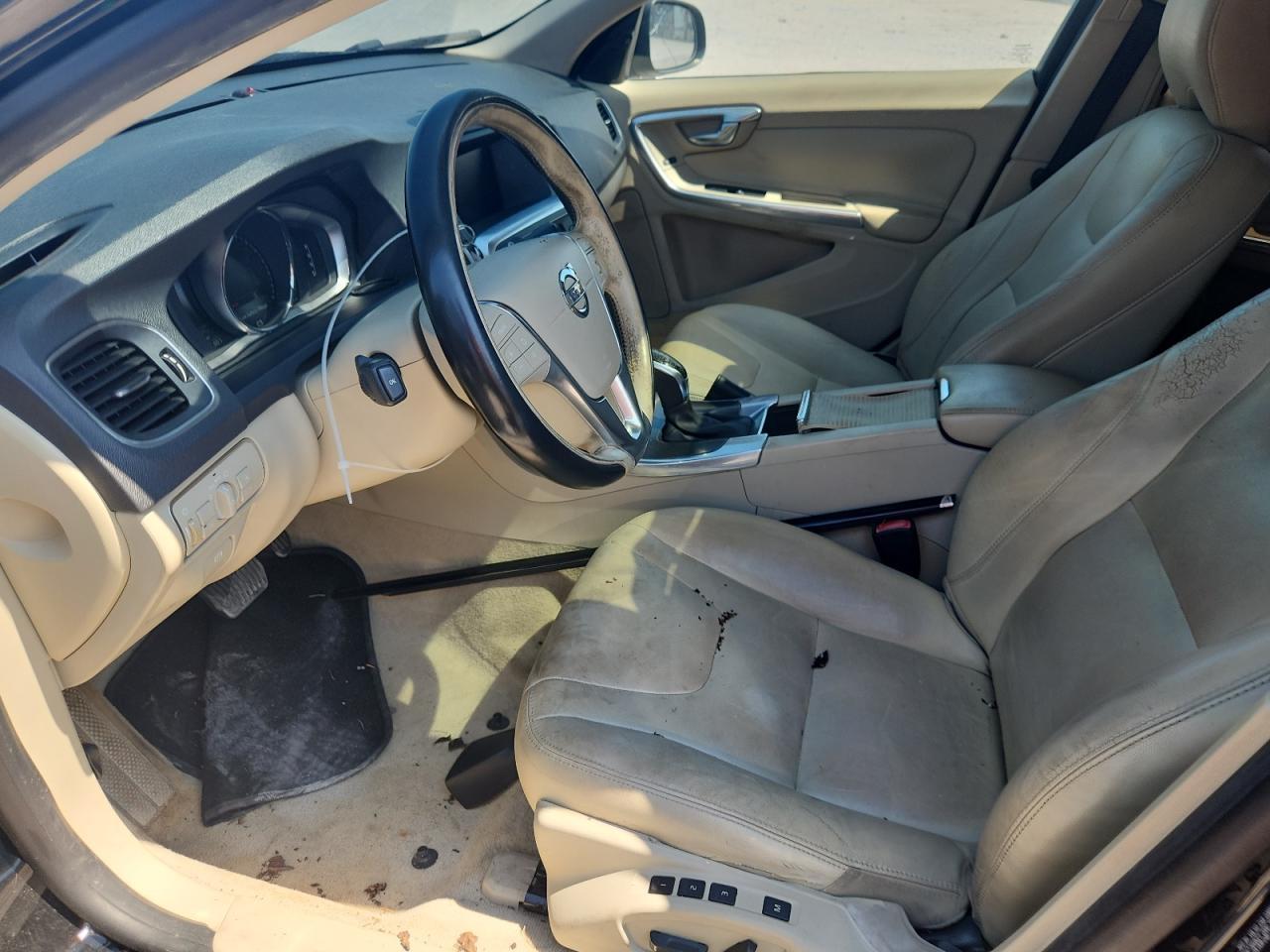 2015 Volvo S60 Premier - Image 7