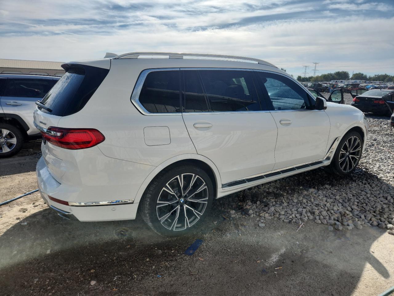 2019 BMW X7 xDrive40I - Фото 3