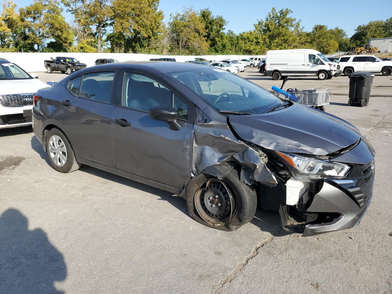 2024 Nissan Versa S - Image 4