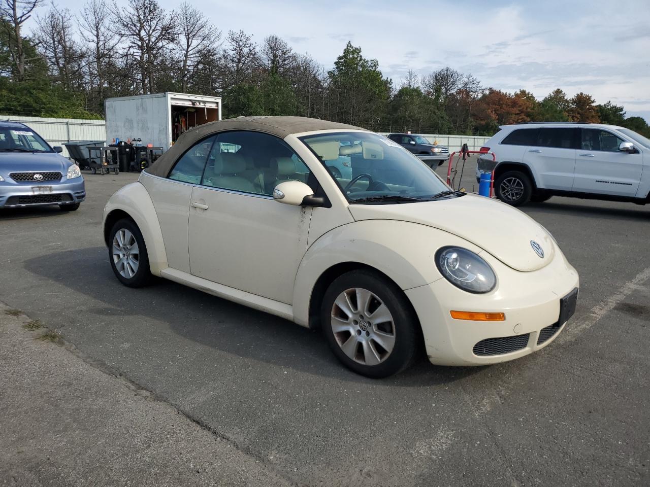 2009 Volkswagen New Beetle S - Фото 4