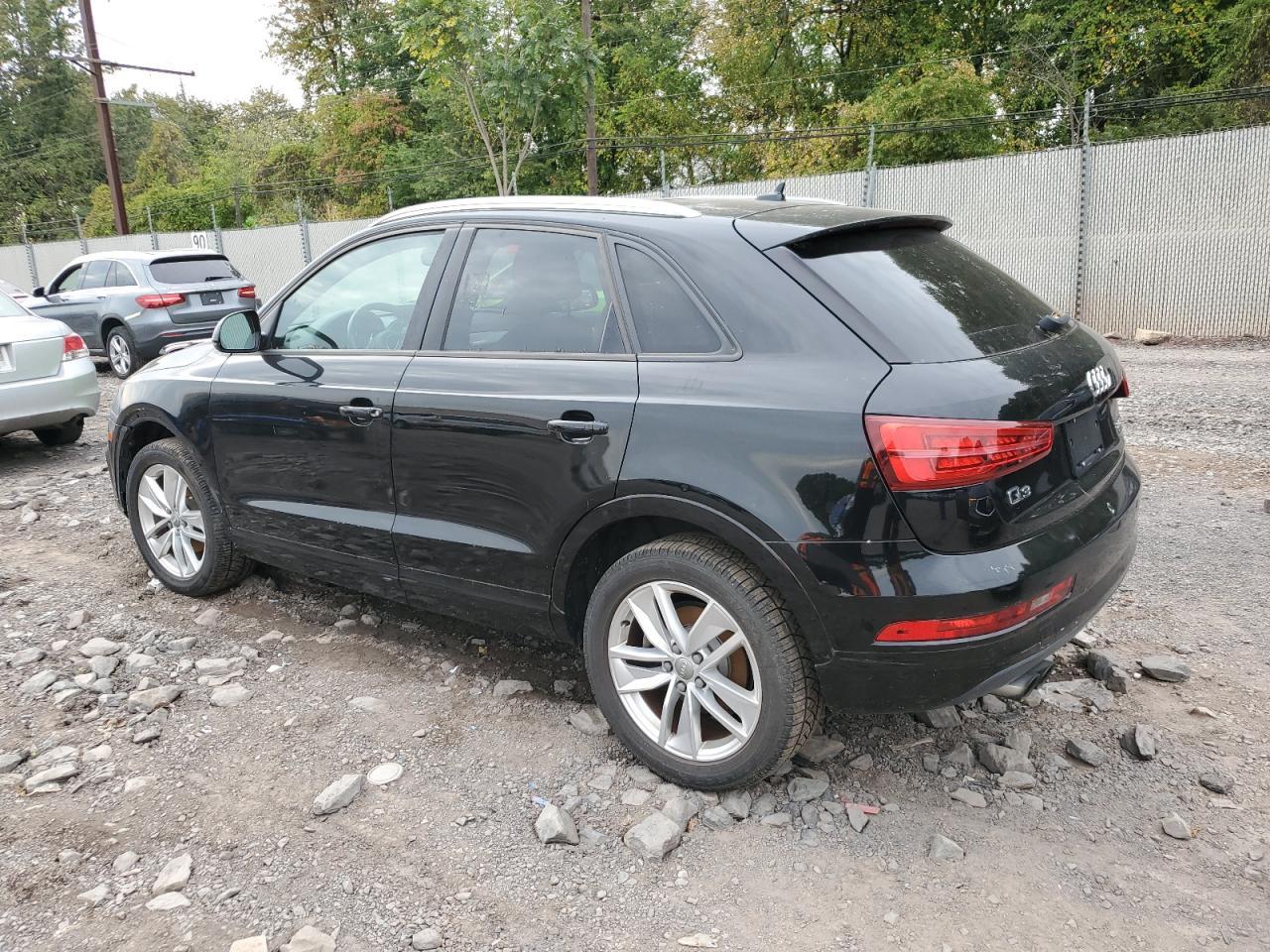 2017 Audi Q3 Premium - Фото 2