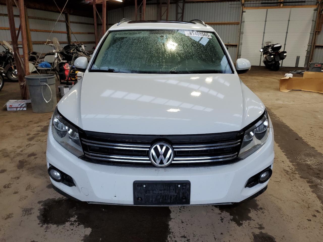 2015 Volkswagen Tiguan S - Image 5