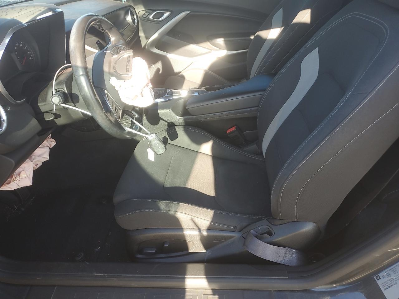 2017 Chevrolet Camaro Lt - Image 7