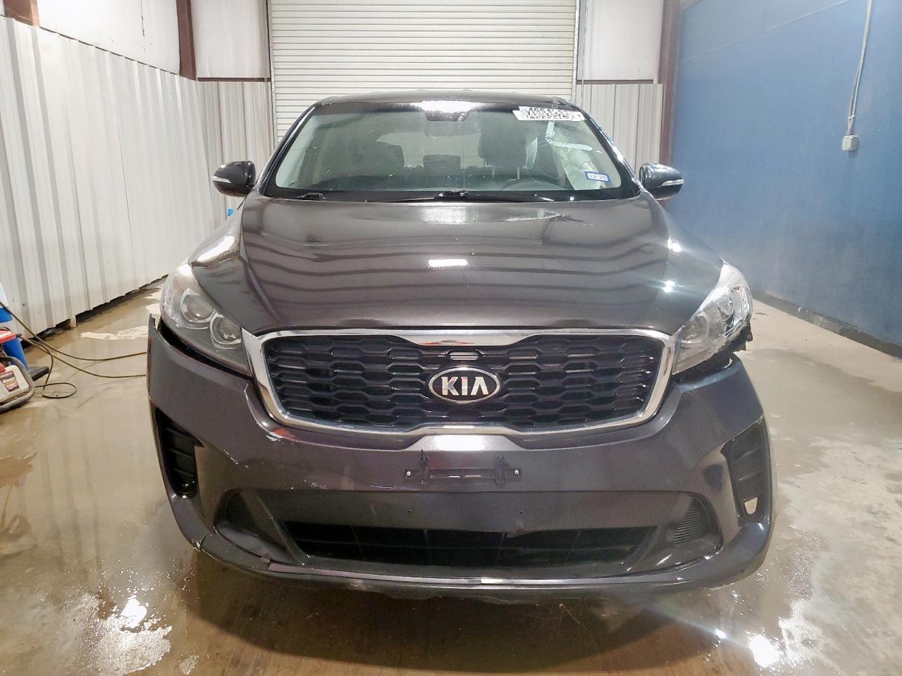 2019 Kia Sorento L - Image 5
