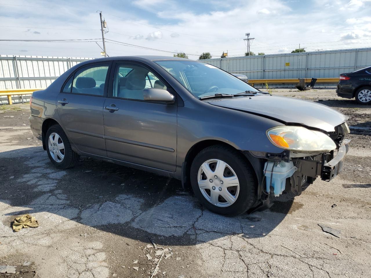 2005 Toyota Corolla Ce - Image 4