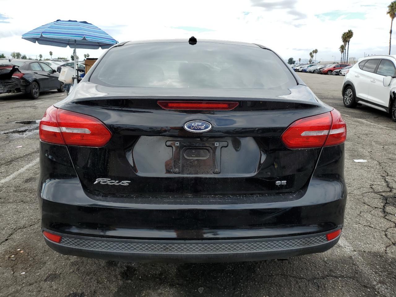 2017 Ford Focus Se - Фото 6
