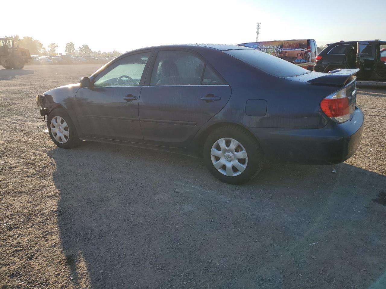2006 Toyota Camry Le - Фото 2