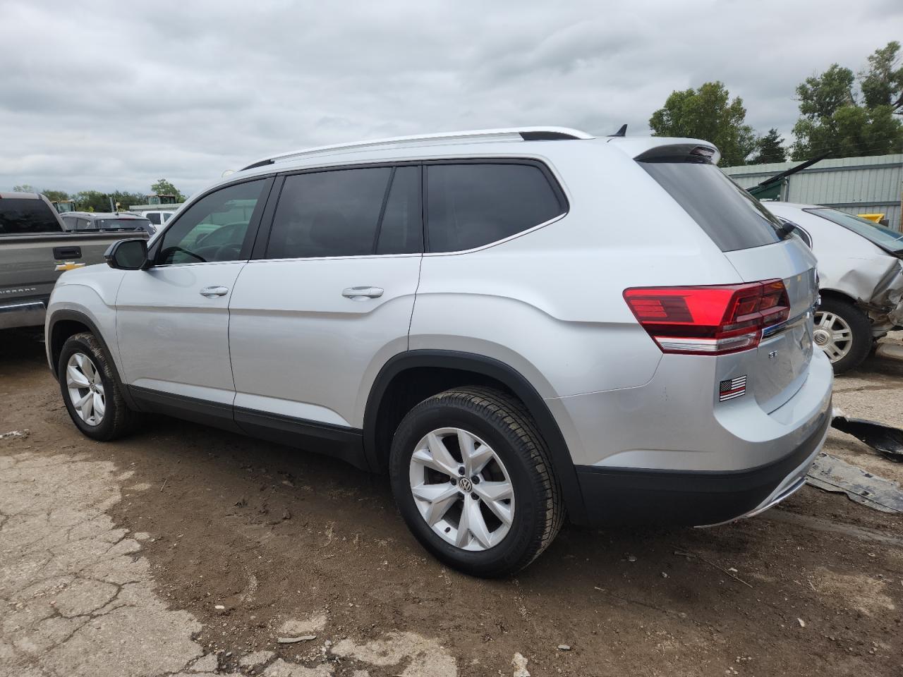 2018 Volkswagen Atlas Se - Фото 2