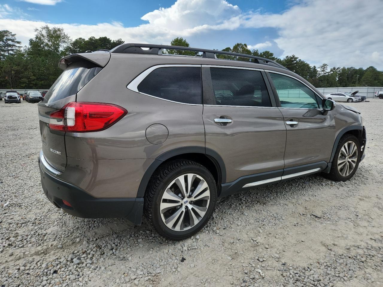 2021 Subaru Ascent Touring - Фото 3