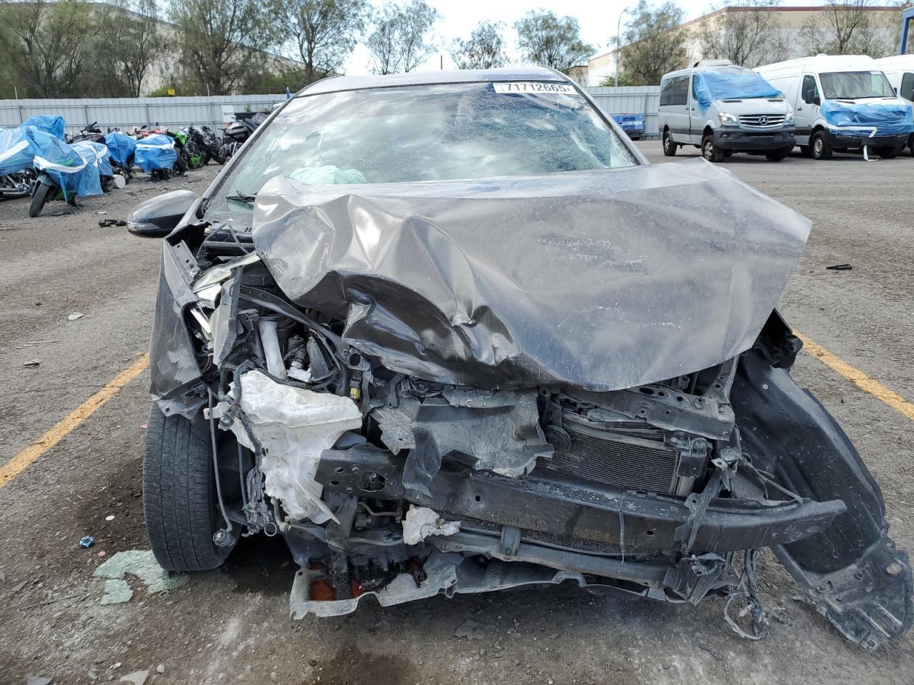 2014 Toyota Prius C - Фото 5