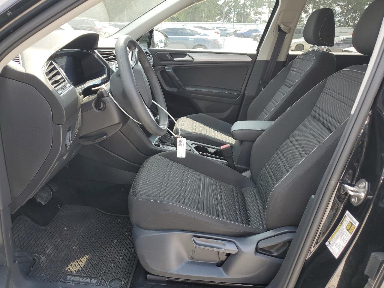 2022 Volkswagen Tiguan S - Фото 7