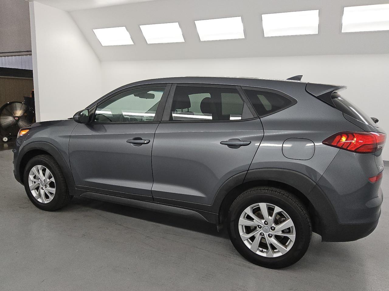 2019 Hyundai Tucson Se - Image 2
