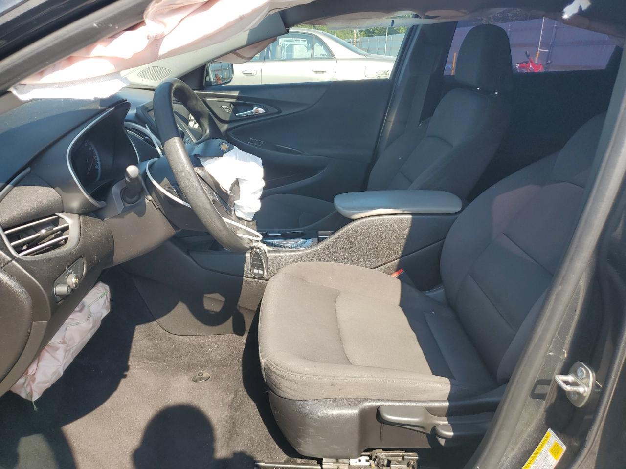 2017 Chevrolet Malibu Ls - Фото 7