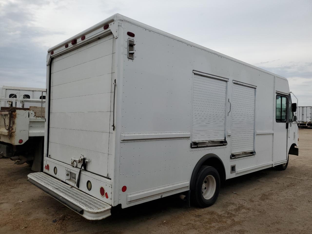 2004 Ford Econoline - Delivery Van - Фото 3